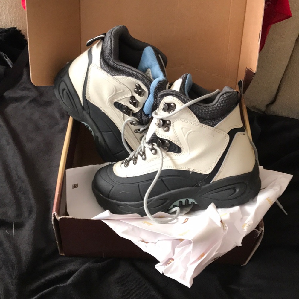 Winter pac boot